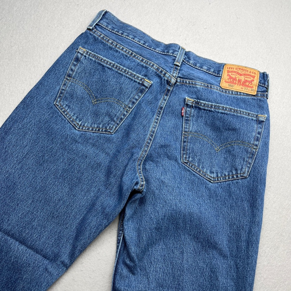 Levi's 550 Relaxed Fit Jeans Blue Denim Mens 33x30 Classic Streetwear